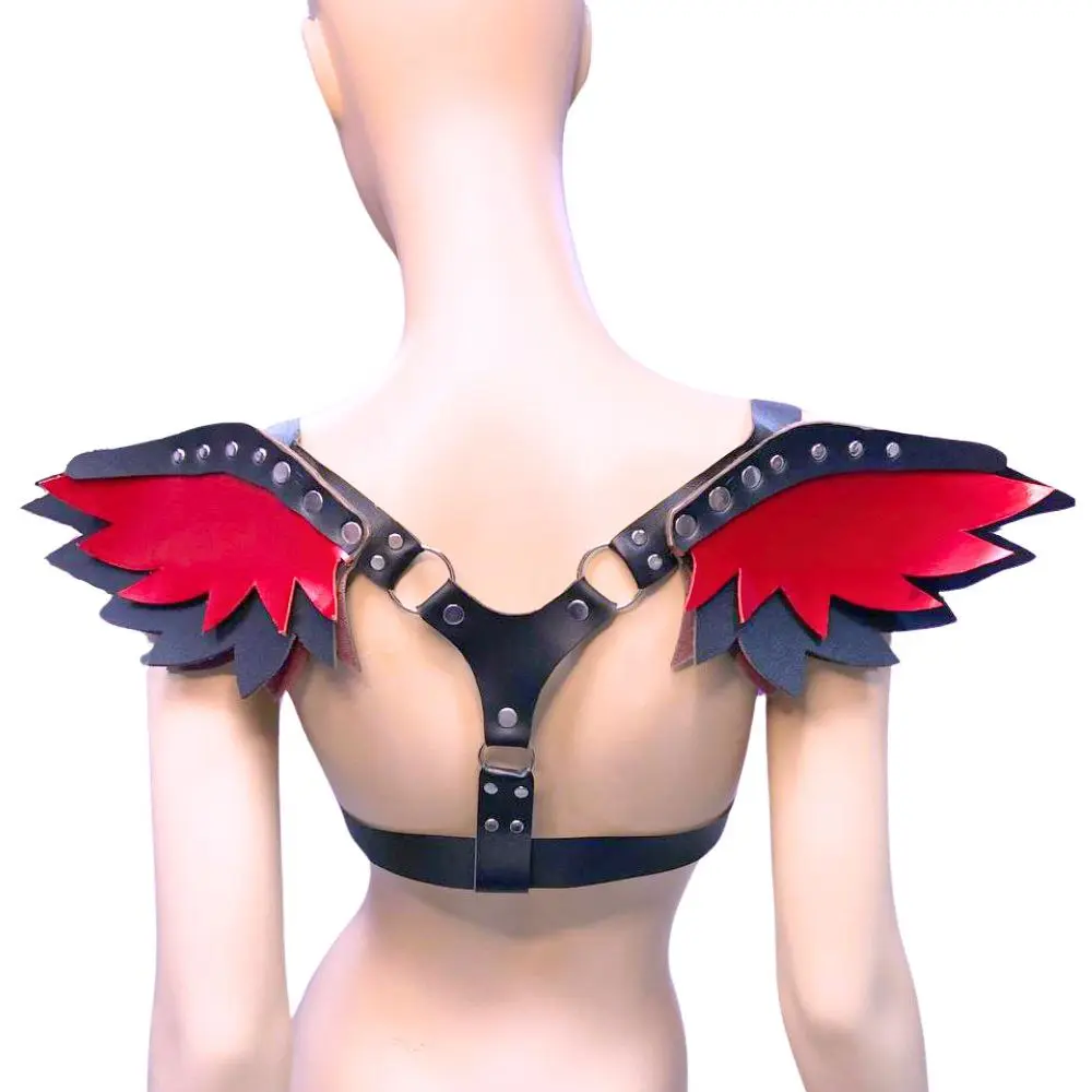 Портупея с крыльями и клепками из эко-кожи